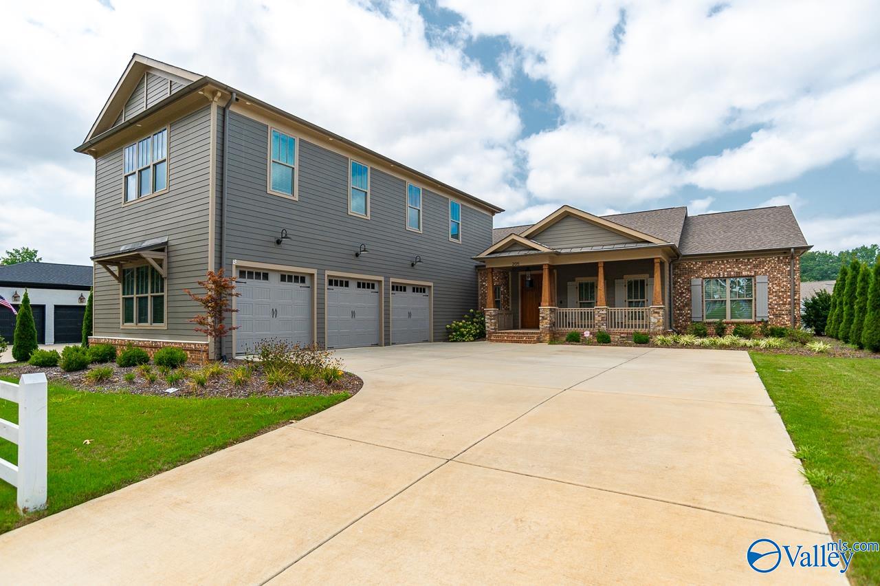 Farmhouse Dr, Madison, AL 35757