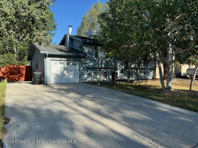 Barker St, Craig, CO 81625