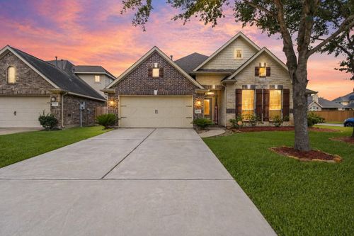 2102 Rolling Fog Dr, Pearland, TX, 77584-3715 | Card Image