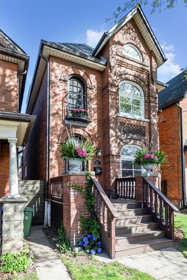 81 Erie Ave, House other with 3 bedrooms, 4 bathrooms and 2 parking in Hamilton ON | Image 20