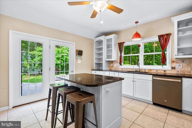 12524 Big Pool Rd, House other with 3 bedrooms, 3 bathrooms and null parking in CLEAR SPRING MD | Image 19