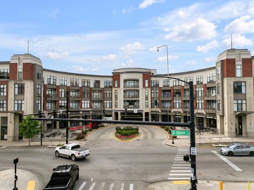 205-220 Cedar St, Lexington, KY, 40508-2901 | Card Image