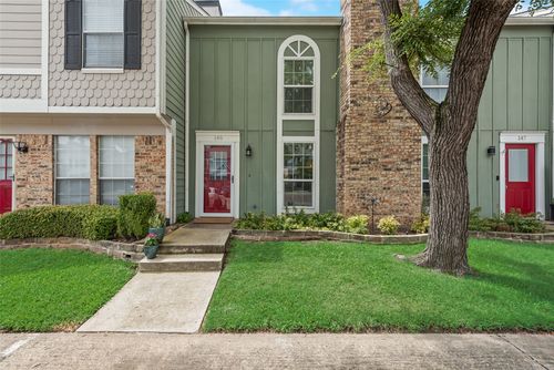 148 Winchester Dr, Euless, TX, 76039-4204 | Card Image