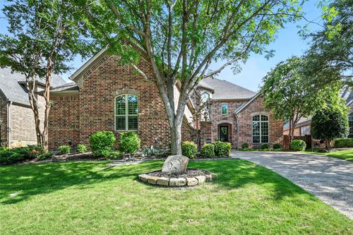 8017 Brasstown Dr, Mckinney, TX, 75070-5330 | Card Image