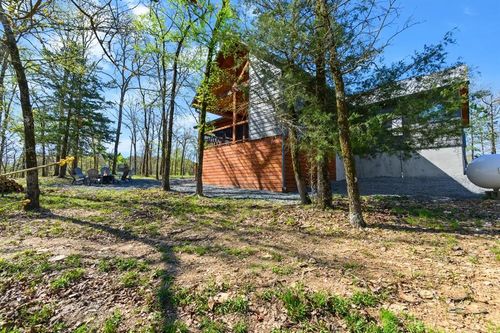 772 Hickory Post Road, Broken Bow, OK, 74728 | Card Image