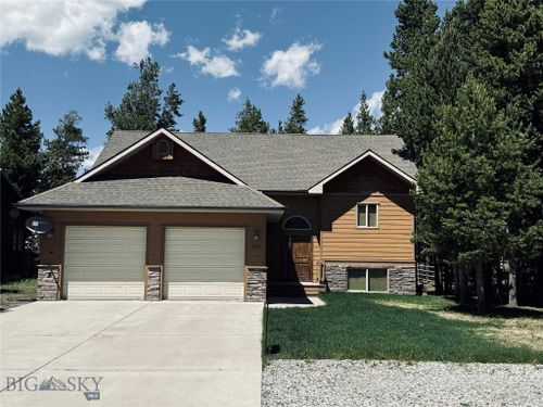 305 Lewis Ave, West Yellowstone, MT, 59758-9550 | Card Image