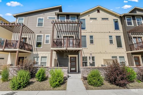3084 N Network Ln, Boise, ID, 83704-6039 | Card Image