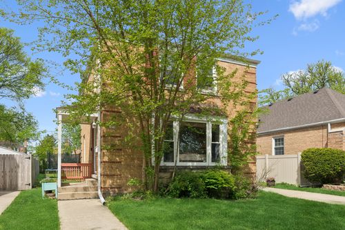 1678 Ash St, Des Plaines, IL, 60018-2156 | Card Image