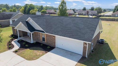 552 Hills Chapel Rd, Hazel Green, AL, 35750-9206 | Card Image