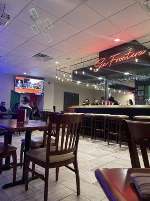 94 Union Ave, New Rochelle, NY, 10801-8468 | Card Image