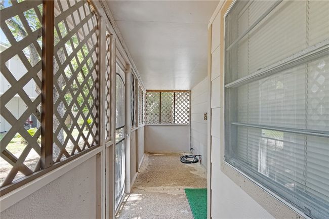 75 S Commonsway Dr, Townhouse with 3 bedrooms, 2 bathrooms and null parking in Portland TX | Image 4