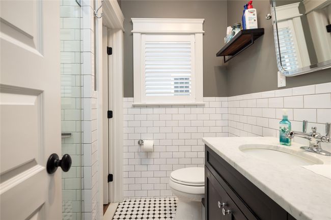 2828 Woods Ave, House other with 2 bedrooms, 1 bathrooms and null parking in Oceanside NY | Image 5