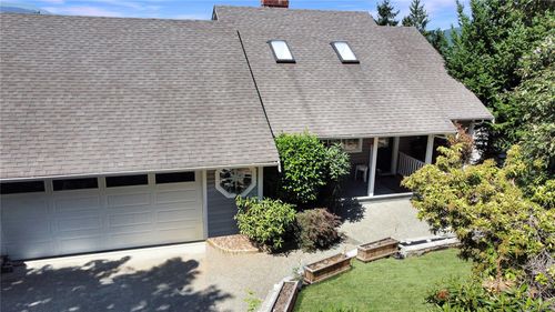 6009 Chippewa Rd, Duncan, BC, V9L5P3 | Card Image