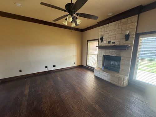 5149 Spring Creek Rd, Abilene, TX, 79602-7045 | Card Image