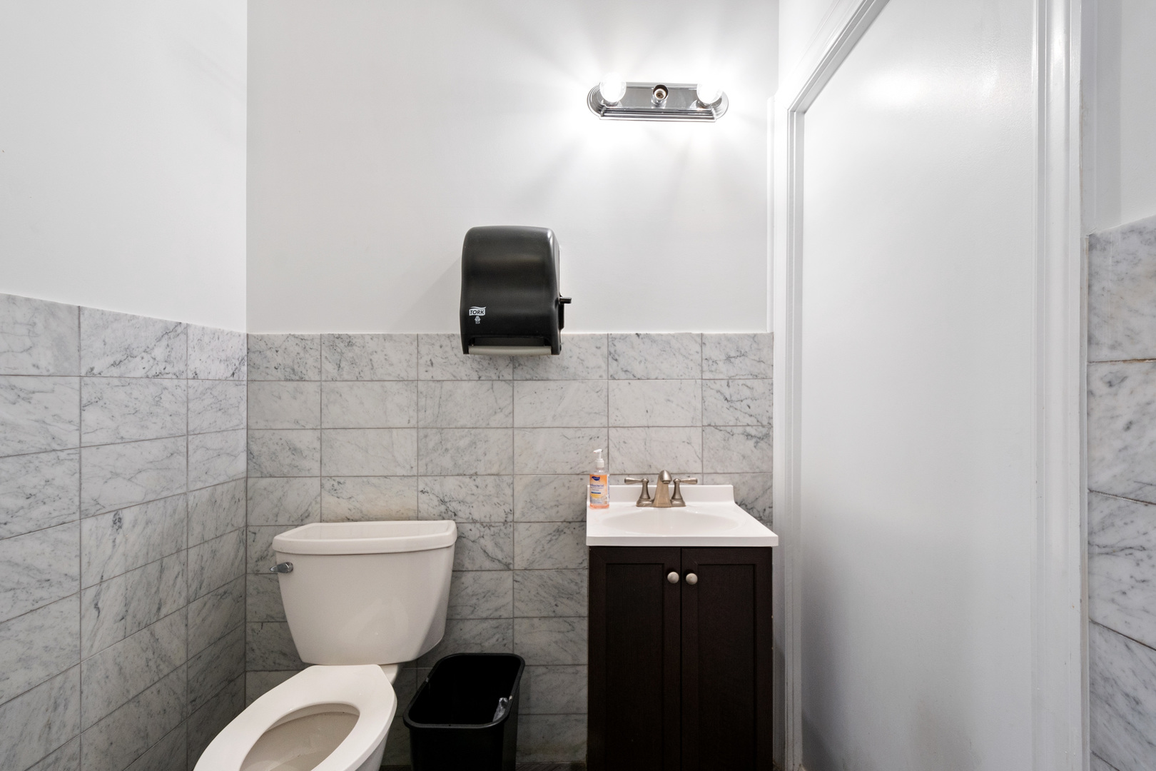 Commercial Sale in Chicago