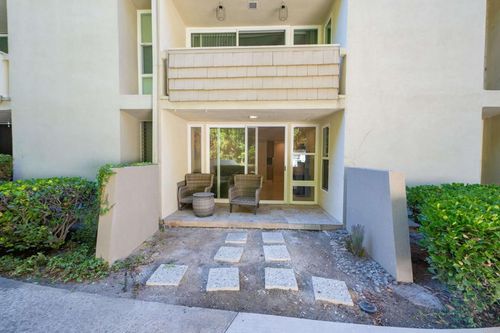 unit-217-2510 Torrey Pines Rd, La Jolla, CA, 92037-3434 | Card Image