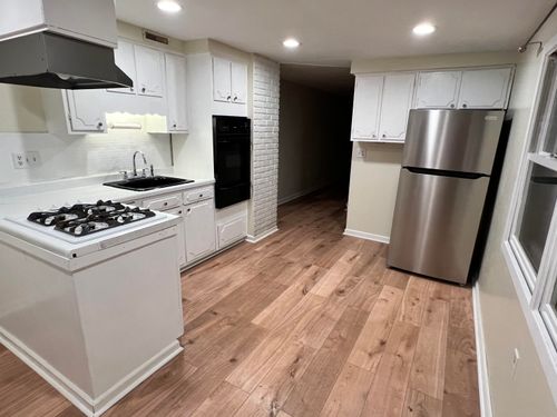 uppr-west-4905 W National Ave, Milwaukee, WI, 53214-3540 | Card Image