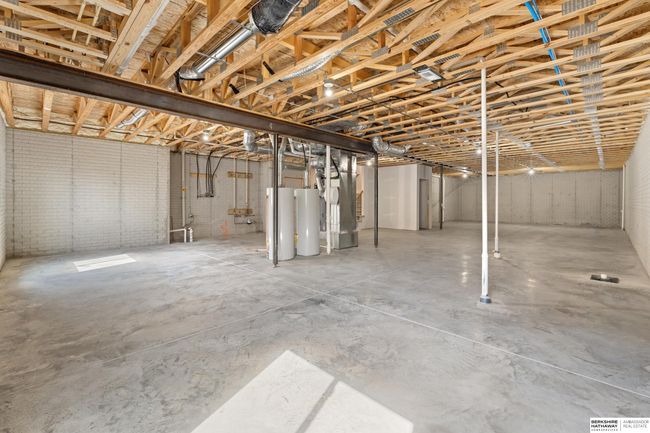 21009 C St, House other with 4 bedrooms, 4 bathrooms and 3 parking in Elkhorn NE | Image 56