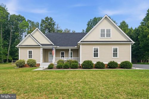 113 Bear Ct, BUMPASS, VA, 23024-4954 | Card Image