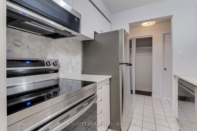 302 - 189 Lake Driveway W, Condo with 1 bedrooms, 1 bathrooms and 1 parking in Ajax ON | Image 11