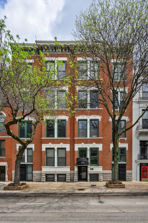 2s-875 N La Salle Dr, Chicago, IL, 60610-3281 | Card Image