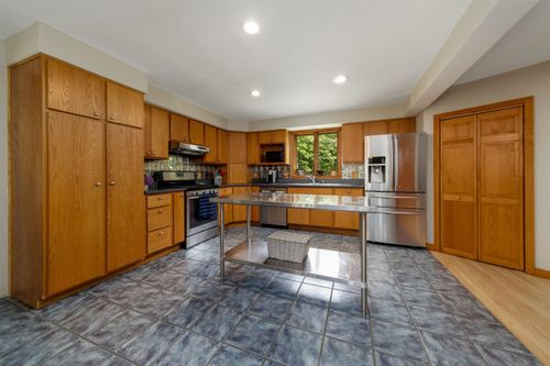 38 Hall Rd, West Lebanon, NH, 03784-1505 | Card Image