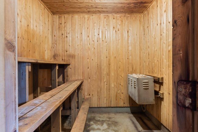 Sauna.jpg | Image 27
