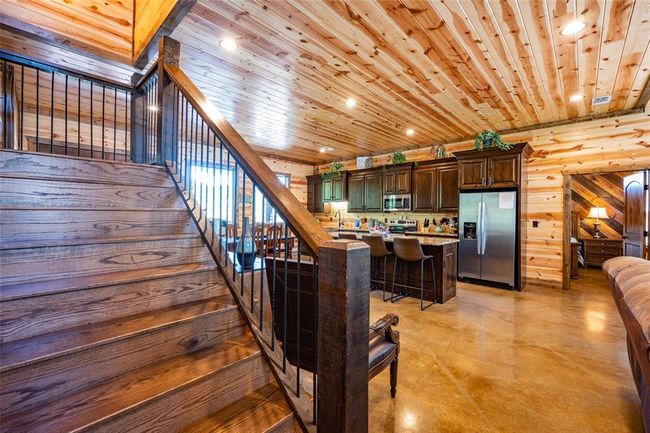 317 Sugar Pine Loop, House other with 4 bedrooms, 5 bathrooms and null parking in Broken Bow OK | Image 14