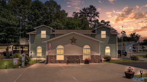 21and22-1727 Convict Camp Rd, Guntersville, AL, 35976-9053 | Card Image