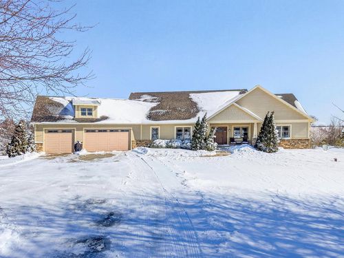 7864 Noah Lane, Wayne, WI, 53090 | Card Image