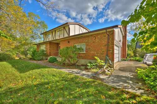 925 Carl Rd, Port Robinson, ON, L0S1K0 | Card Image