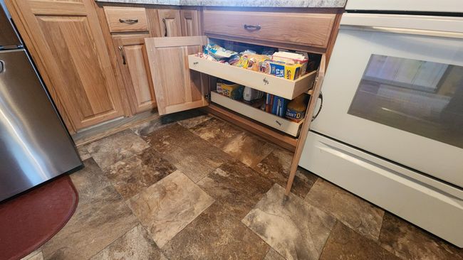 Pull outs! Along with soft close drawers and 2 lazy susan organizers | Image 10