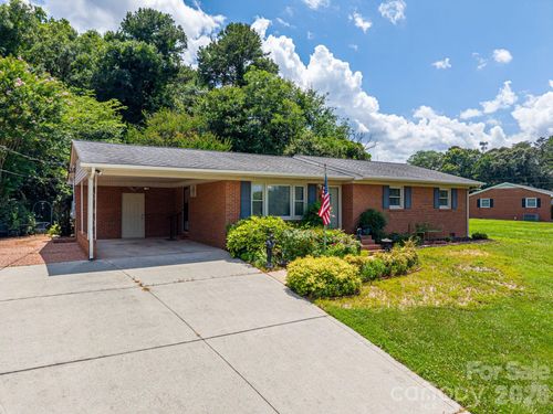 13 Spruce Pine Dr, Belmont, NC, 28012-2431 | Card Image