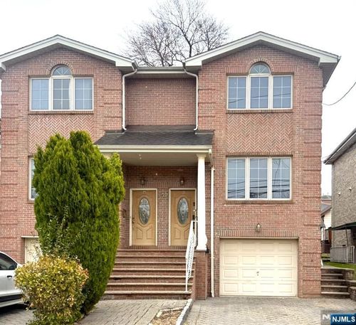 222 2nd, Palisades Park, NJ, 07650 | Card Image