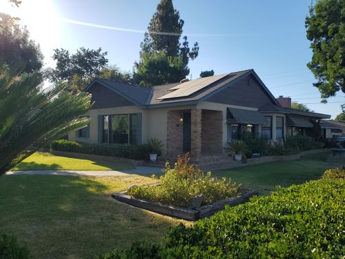 202 W Terrace Dr, Hanford, CA, 93230-2073 | Card Image