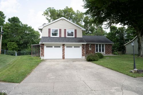 1527 Delbrook Dr, Richmond, IN, 47374-1615 | Card Image