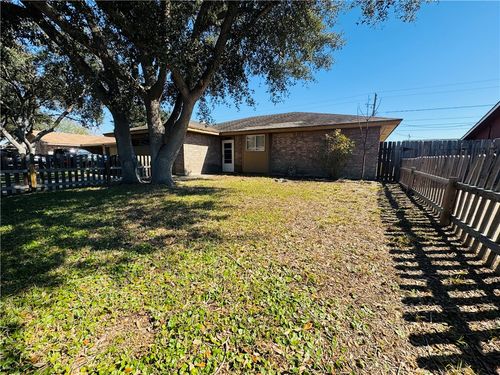 3405 Cartagena Dr, Corpus Christi, TX, 78418-3922 | Card Image