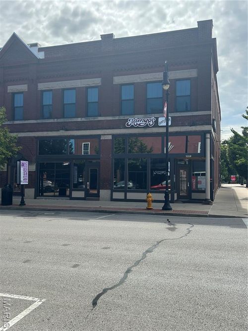 100 E Main St, Collinsville, IL, 62234-3034 | Card Image