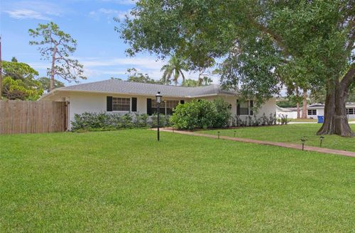 4904 19th Ave W, Bradenton, FL, 34209-5135 | Card Image