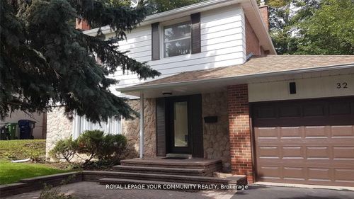 32 Shouldice Crt, North York, ON, M2L2S4 | Card Image