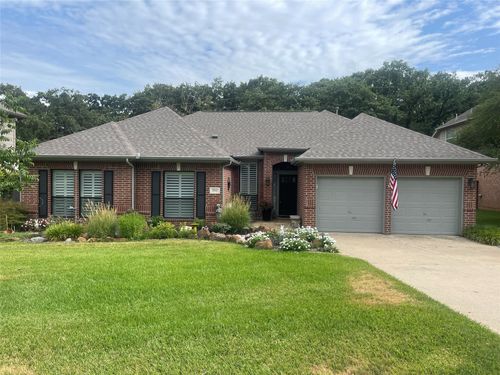 2702 Pinehurst Dr, Grapevine, TX, 76051-2698 | Card Image