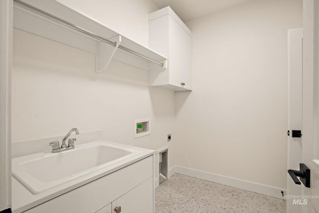 1724 N Black Elm Ln, House other with 4 bedrooms, 3 bathrooms and 2 parking in Star ID | Image 18