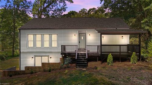6941 Maynard Rd, Summerfield, NC, 27358-9206 | Card Image
