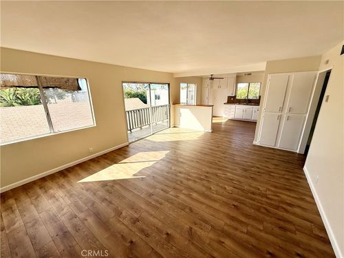 c-113 E Canada, San Clemente, CA, 92672-3940 | Card Image