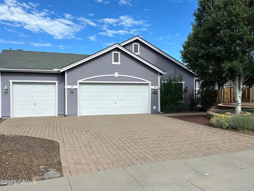 4581 Alpine Dr, Bellemont, AZ, 86015-5009 | Card Image
