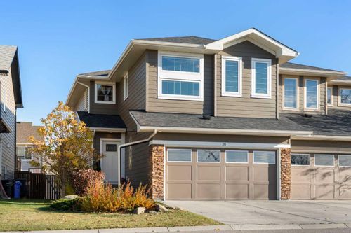 20 Evanswood Cir Nw, Calgary, AB, T3P0K1 | Card Image