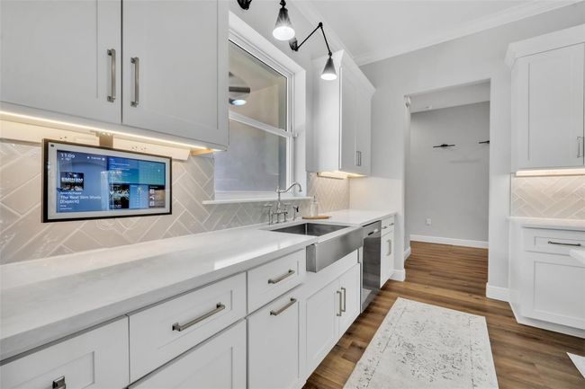 14902 Sweat Loop Rd, House other with 6 bedrooms, 6 bathrooms and null parking in Wimauma FL | Image 12