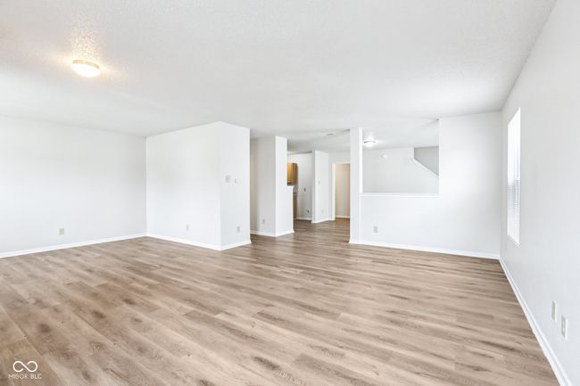 13355 Heroic Way, House other with 3 bedrooms, 3 bathrooms and null parking in Fishers IN | Image 6