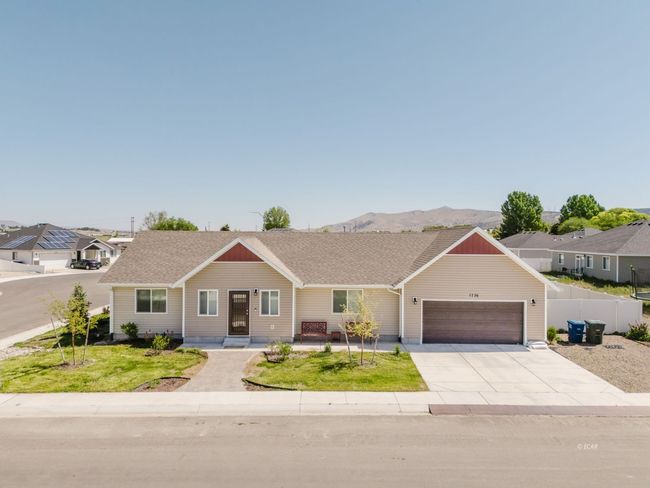 1736 Village Pkwy, House other with 3 bedrooms, 2 bathrooms and null parking in Elko NV | Image 5