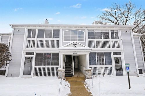 313 Westbrook Ct, Marshall, MI, 49068-3114 | Card Image